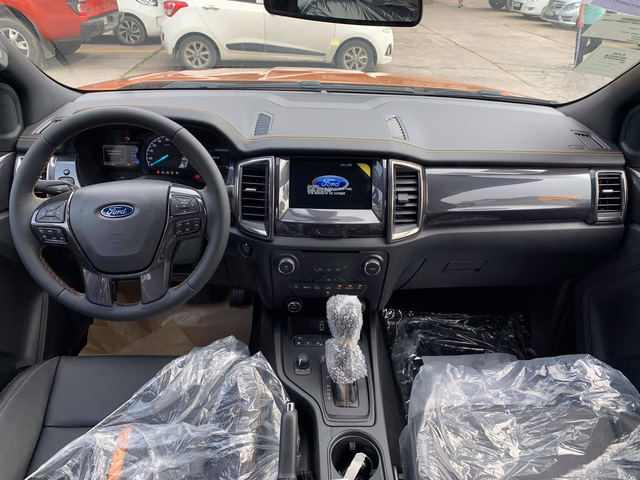 ‘Vua công nghệ’ Ford Ranger Wildtrak 2021 vừa về Việt Nam bị cắt một loạt công nghệ, thua tính năng trên Toyota Hilux - Ảnh 6.