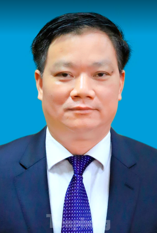Giới thiệu ông Nguyễn Khắc Thận để bầu làm Chủ tịch UBND tỉnh Thái Bình - Ảnh 2. Giới thiệu ông Nguyễn Khắc Thận để bầu làm Chủ tịch UBND tỉnh Thái Bình - Ảnh 2.