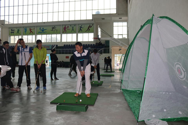 Đại học Quốc gia Hà Nội chuẩn bị đưa môn golf vào giảng dạy - Ảnh 2.