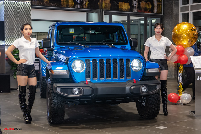 Jeep lần đầu tiên công bố giá bán xe tại Việt Nam, khởi điểm 2,948 tỷ đồng - Ảnh 2.