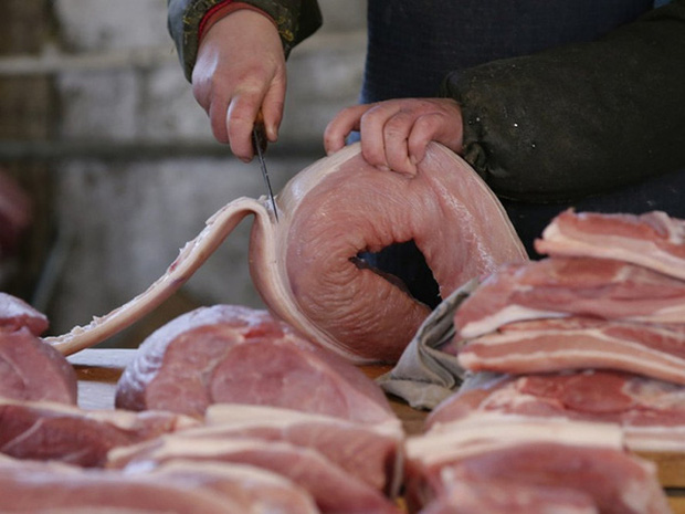 Thịt lợn ngon, có giá trị dinh dưỡng cao nhưng có 4 loại thịt lợn hỏng, nhiễm sán tuyệt đối đừng nên mua và tiêu thụ - Ảnh 2.