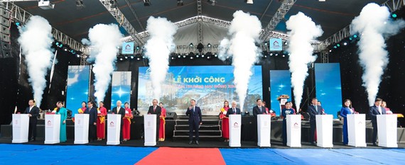 Bình Phước có thêm dự án Tổ hợp trung tâm thương mại, nhà phố 2.500 tỷ vừa được khởi công - Ảnh 1.