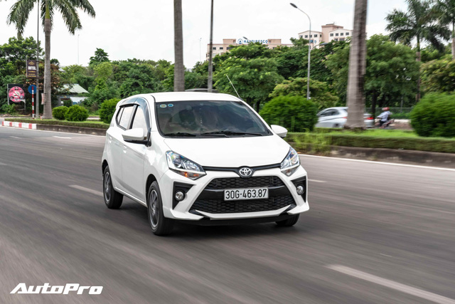 Từ xe rẻ nhất tới đắt nhất, đây là những kỷ lục thị trường ô tô Việt năm 2020 - Ảnh 1. Từ xe rẻ nhất tới đắt nhất, đây là những kỷ lục thị trường ô tô Việt năm 2020 - Ảnh 1.