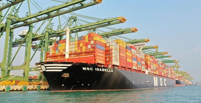 Tỷ lệ container hàng hóa phải nằm chờ ở cảng tăng 75% - Ảnh 2.