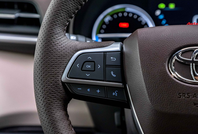 Chi tiết Toyota Sienna 2021 đầu tiên Việt Nam: Ngoài hầm hố như SUV, trong sang xịn chuẩn minivan cho nhà giàu - Ảnh 15.