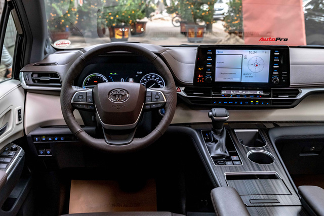 Chi tiết Toyota Sienna 2021 đầu tiên Việt Nam: Ngoài hầm hố như SUV, trong sang xịn chuẩn minivan cho nhà giàu - Ảnh 19.
