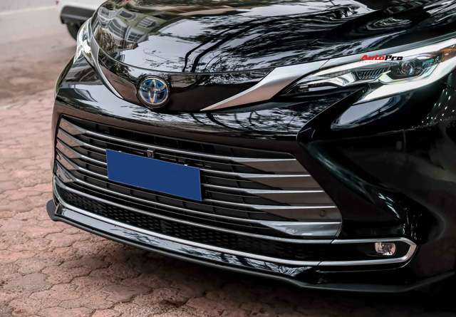 Chi tiết Toyota Sienna 2021 đầu tiên Việt Nam: Ngoài hầm hố như SUV, trong sang xịn chuẩn minivan cho nhà giàu - Ảnh 5.