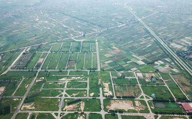 Hà Nội muốn đưa 3 huyện lên thành phố: Kiểm soát quy hoạch tránh tạo cơn sốt đất ảo - Ảnh 1.