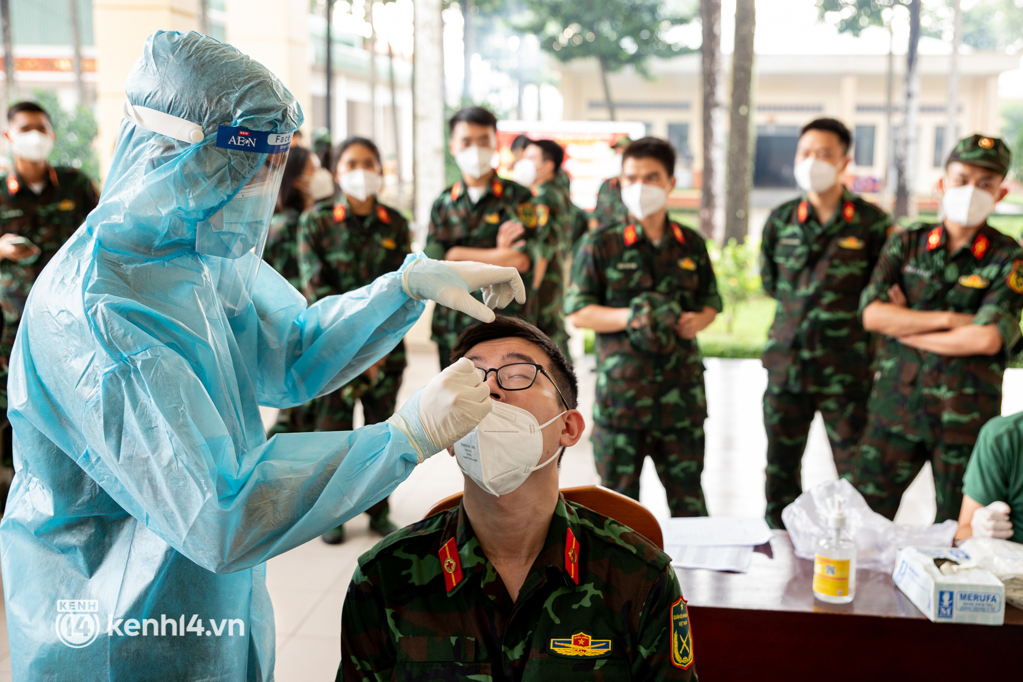 Học viên trường quân y rút quân sau 50 ngày chi viện chống dịch: Người Sài Gòn rất dễ thương, mong có dịp quay lại để thấy một thành phố khỏe mạnh - Ảnh 12.