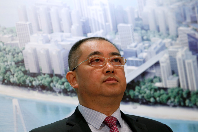 CEO Evergrande không về đại lục, chạy vạy bán nợ và tài sản - Ảnh 1. CEO Evergrande không về đại lục, chạy vạy bán nợ và tài sản - Ảnh 1.