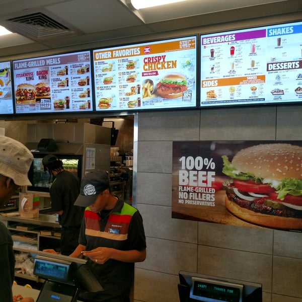 Tại sao McDonalds, KFC thường khuyến khích khách mua thêm đồ uống và gọi theo combo? - Ảnh 3.