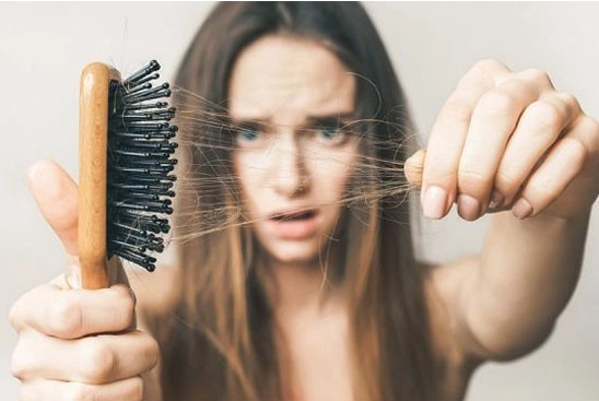 Gội đầu đúng cách ngăn nỗi lo tóc rụng nhiều và cho tóc bóng mượt  CÔNG TY  TNHH DƯỢC PHẨM 3M PHARMA