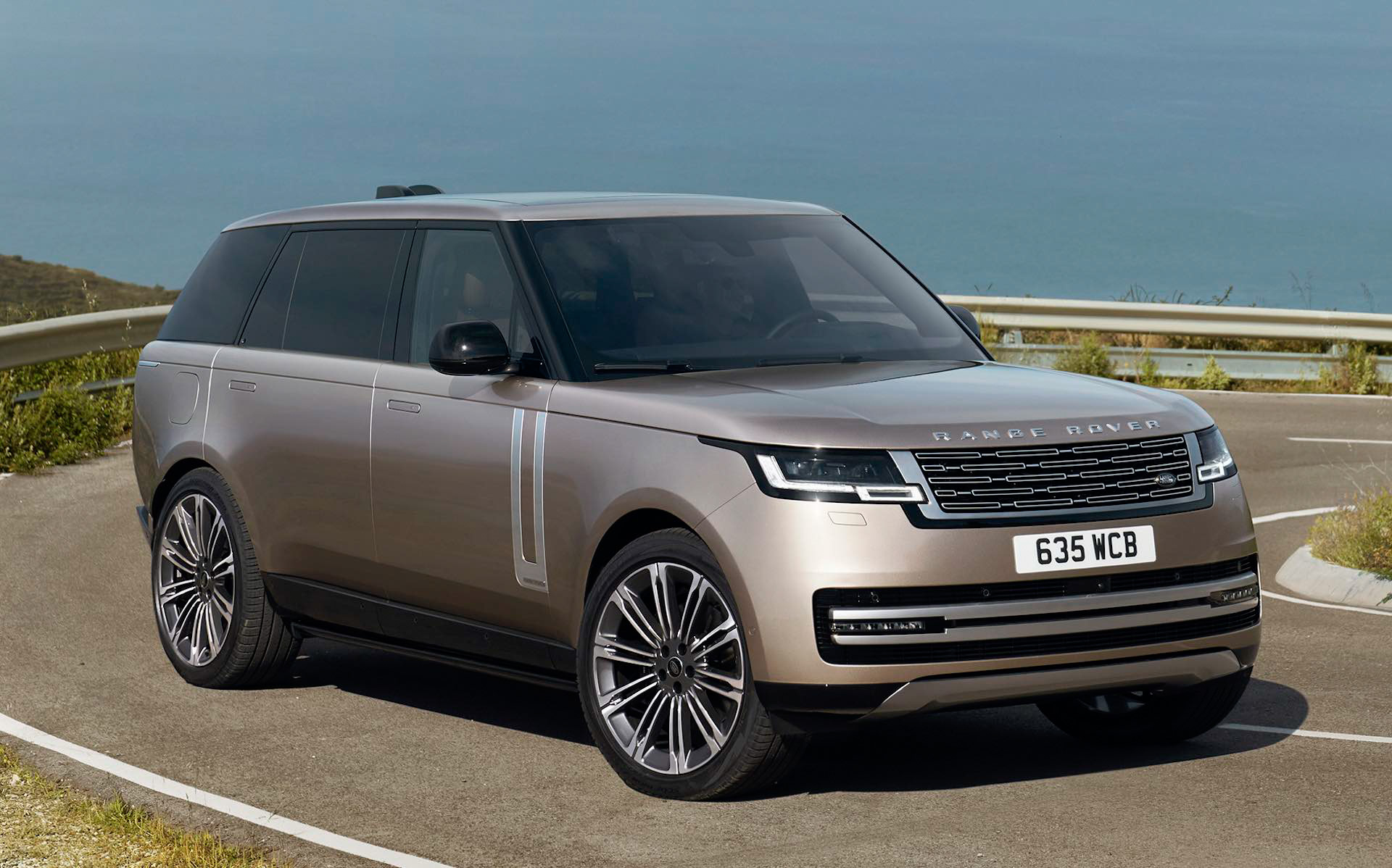 Ranger Rover 2022 ra mắt: Đỉnh cao SUV hạng sang, giá từ 10,88 tỷ tại ...