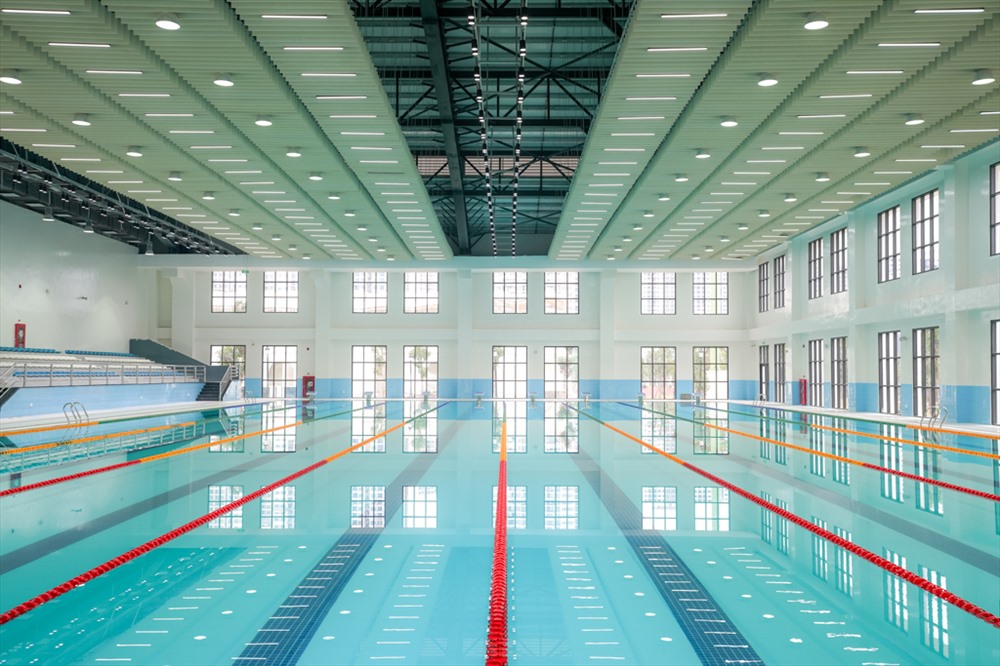 3 Đại học dành cho con nhà giàu ở Việt Nam: Học phí gần tỉ đồng, bên trong trường đẹp như phim Vườn sao băng Hàn Quốc - Ảnh 4.