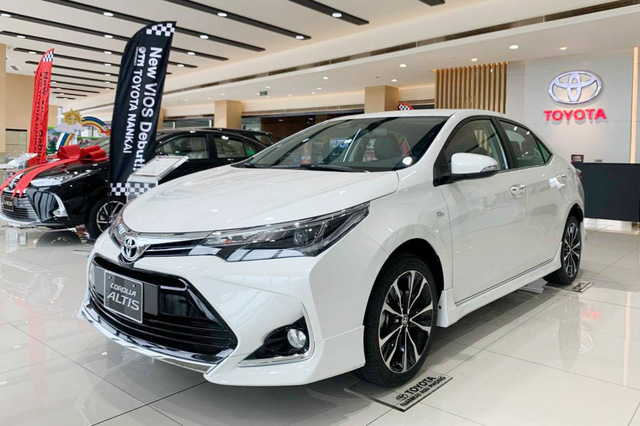  Đua top cuối năm, Toyota đồng loạt giảm giá nhiều mẫu xe chủ lực, cao nhất 40 triệu đồng  - Ảnh 2.