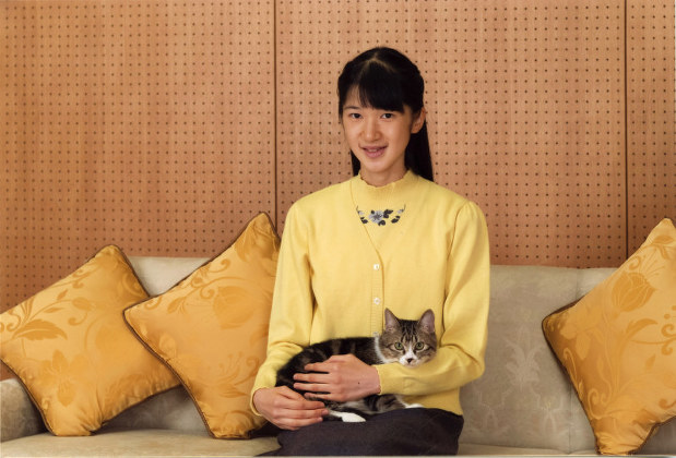 Nàng công chúa cô đơn nhất Nhật Bản sắp làm lễ trưởng thành, đối mặt với áp lực của một người thừa - Ảnh 2.