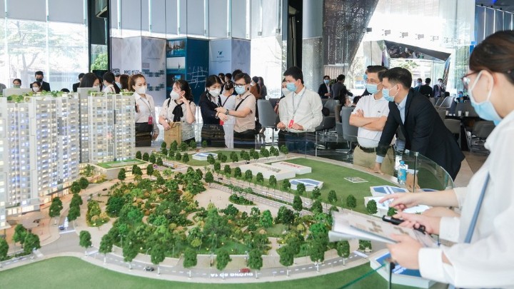 Chuyên gia CBRE: “Chúng tôi rất lạc quan thị trường BĐS sau tháng 1/2022 sẽ phục hồi trở lại” - Ảnh 1.