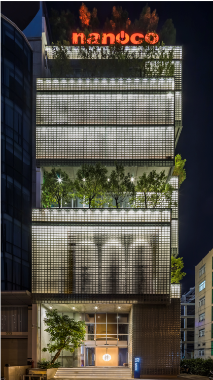 Công trình đỉnh cao của KTS Võ Trọng Nghĩa đạt giải kiến trúc danh giá: Tòa nhà thủy tinh kết hợp cây xanh, tối ưu hóa điều kiện khí hậu và tầm nhìn giữa lòng thành phố - Ảnh 3.
