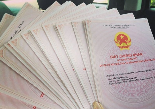 Hàng trăm dự án tại TP Hồ Chí Minh bị “treo” sổ hồng - Ảnh 1.