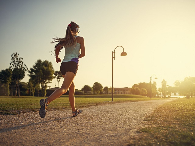 Tập thể dục cực tốt cho sức khỏe nhưng có 6 thời điểm tuyệt đối không tập vì dễ đoản mệnh, gây chấn thương hoặc làm hại nhiều cơ quan - Ảnh 2.