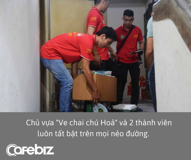 Tốt nghiệp quản trị kinh doanh, chàng trai Sài Gòn rẽ ngang thu mua ve chai, thu nhập 70 triệu đồng/tháng - Ảnh 1.