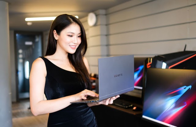 Những mẫu laptop mới, nhiều công nghệ ấn tượng lên kệ tại Việt Nam dịp cuối năm 2021 - Ảnh 4.