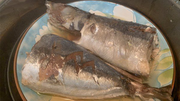  3 kiểu chế biến cá ngấm đầy dầu mỡ và mất hết dinh dưỡng, các bà nội trợ nên biết kẻo mang ung thư về cho gia đình - Ảnh 1.