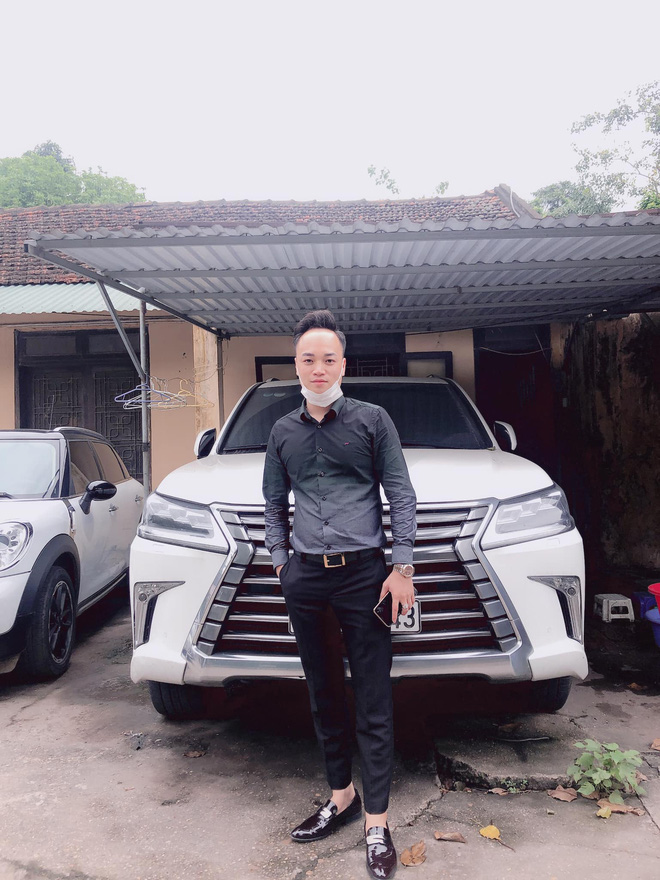 Trước khi bị bắt vì chiếm đoạt hơn 55 tỷ đồng, ông chủ sàn tiền ảo thường khoe ảnh bất động sản, siêu xe và nói đạo lý trên MXH - Ảnh 8. Trước khi bị bắt vì chiếm đoạt hơn 55 tỷ đồng, ông chủ sàn tiền ảo thường khoe ảnh bất động sản, siêu xe và nói đạo lý trên MXH - Ảnh 8.