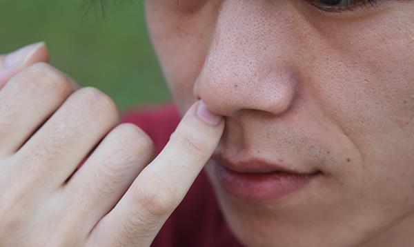 Mũi và phổi là “đối tác ăn ý”: Nếu mũi xuất hiện 3 dấu hiệu bất thường, hãy cẩn thận với các vấn đề về phổi! - Ảnh 1.