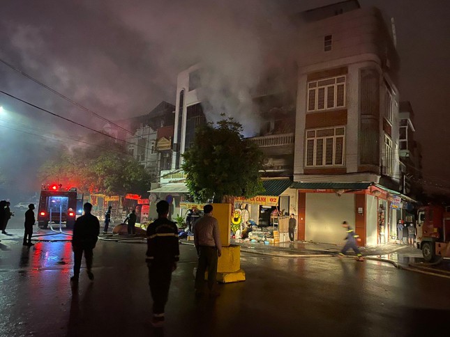  Cháy nhà trong đêm ở Thanh Hoá, 3 người tử vong  - Ảnh 1.