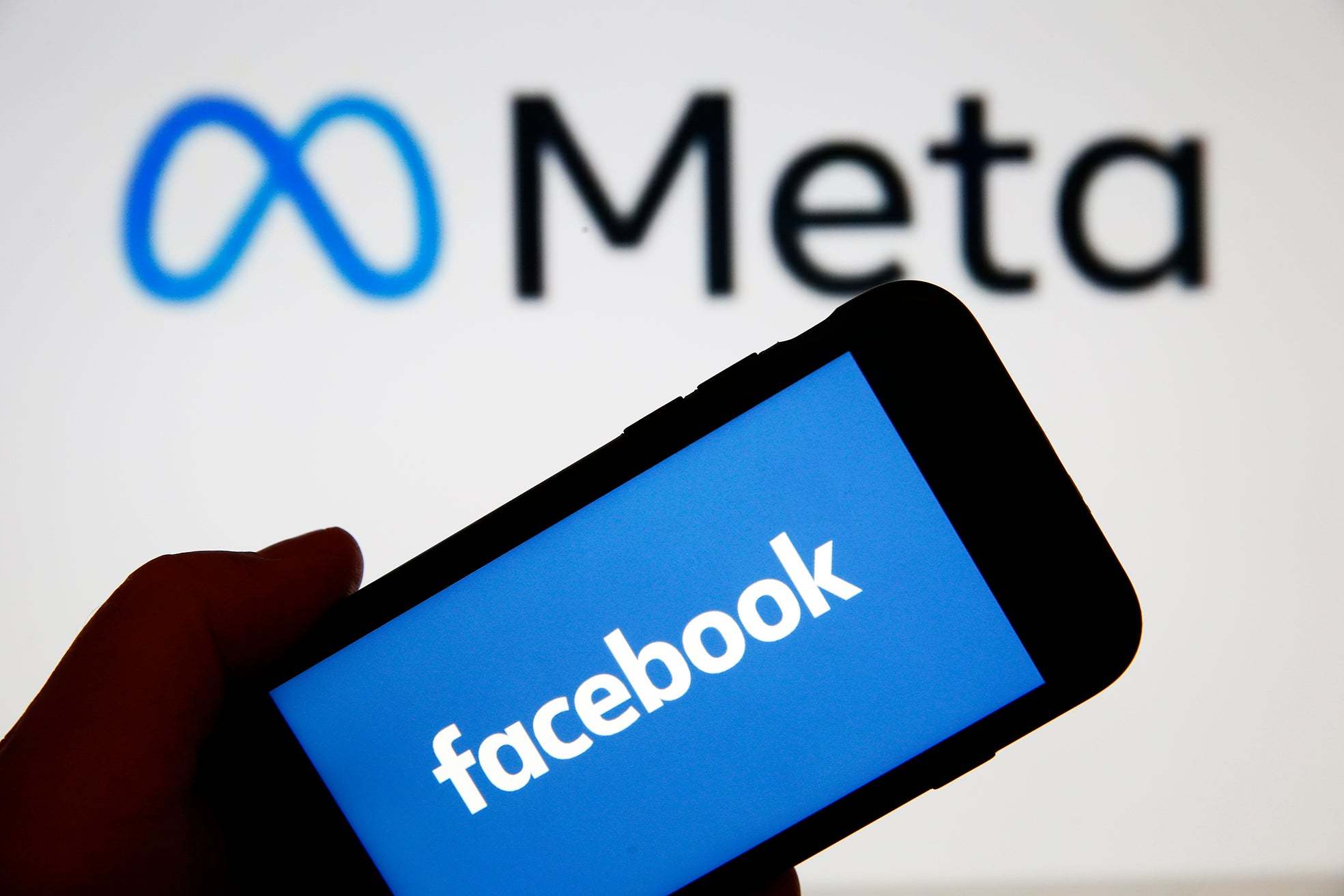 Nhìn lại năm 2021 ‘sóng gió’ của Facebook - Ảnh 1. Nhìn lại năm 2021 ‘sóng gió’ của Facebook - Ảnh 1.