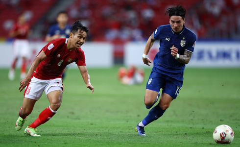 Chung kết lượt đi AFF Cup 2020: Thắng hủy diệt 4-0 trước Indonesia, Thái Lan chạm một tay vào chức vô địch - Ảnh 1.