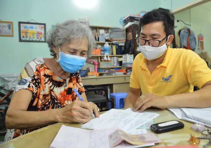  Tăng lương hưu cho người về hưu trước 1995: Còn được mấy người hưởng?  - Ảnh 1.