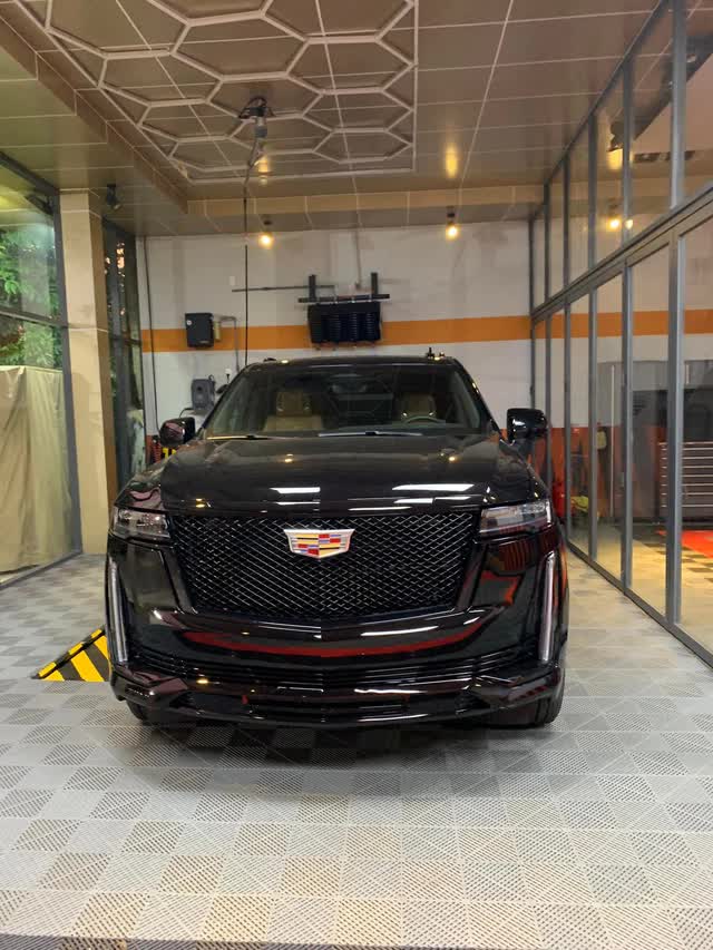 Bên trong garage siêu xe của đại gia bí ẩn ở Vũng Tàu: Giá trị không dưới 60 tỷ đồng, toàn siêu phẩm, có phòng rửa xe riêng - Ảnh 8.
