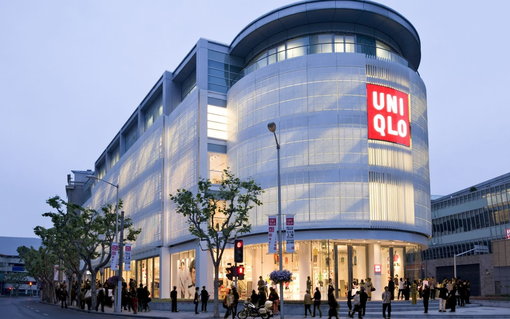 UNIQLO Singapore on Instagram Shop at UNIQLOcom for XS XXL and 3XL  sizes available exclusively online Want to check the sizes inperson  before check out We got