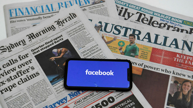 Facebook thật nguy hiểm: Trước ngày tiêm chủng COVID-19 tại Úc, báo chí chính thống thì bị chặn, tin giả chống vắc-xin thì còn đó  - Ảnh 1.
