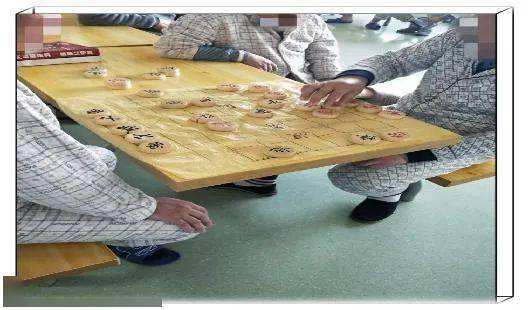  BS hé lộ hình ảnh hiếm của bệnh nhân trầm cảm: Chữa bệnh về tâm thần cũng thật lắm công phu - Ảnh 3.