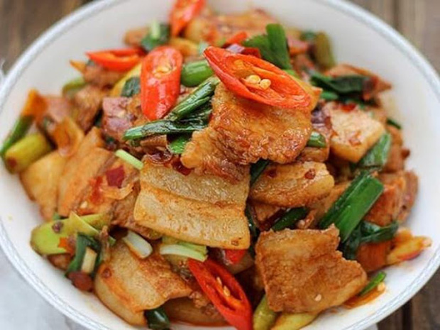 6 thói quen nguy hiểm khi nấu thịt lợn rất nhiều bà nội trợ Việt mắc phải, khiến món ăn sinh độc hại thân và mất ngon - Ảnh 3.