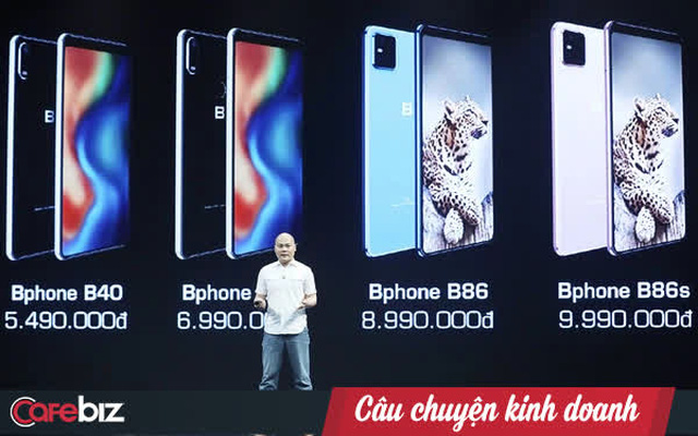  Vừa khoe ảnh chụp hợp đồng xuất khẩu lô Bphone đầu tiên sang châu Âu, CEO Nguyễn Tử Quảng liền dính nghi vấn “chế” giấy tờ, bị cư dân mạng mổ xẻ nhiều vấn đề khác thường?  - Ảnh 1.