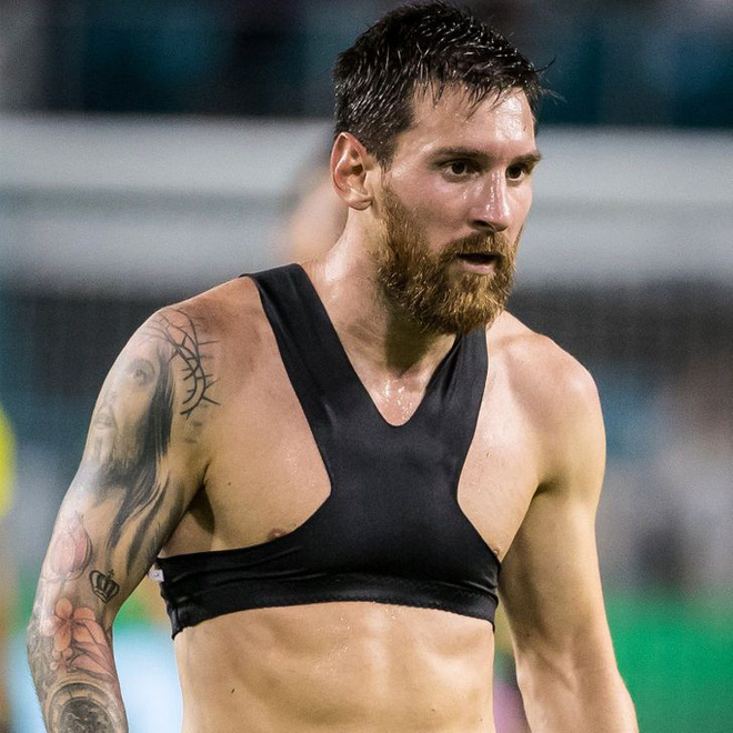 Vì sao Messi mặc "áo ngực" hay Sharapova thường la hét khi ...