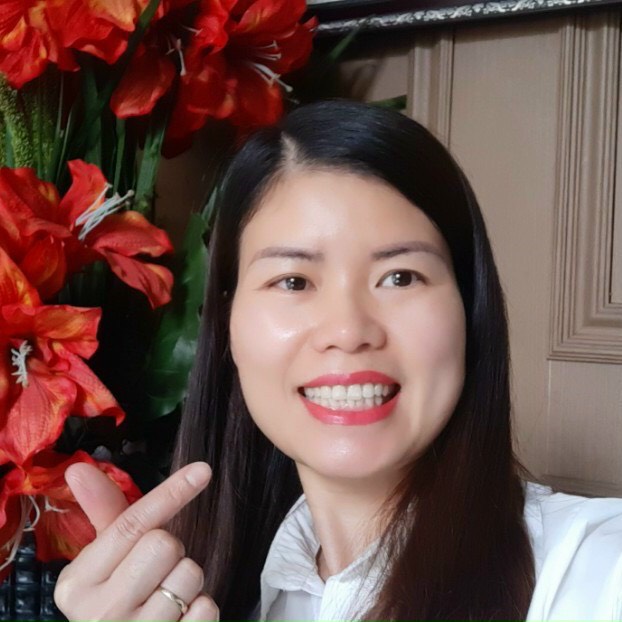 Bé gái 3 tuổi rơi từ tầng 12 chung cư đã có thể cười đùa, ca hát: Điều kỳ diệu đã đến, con đã tiến triển rất tốt - Ảnh 2. Bé gái 3 tuổi rơi từ tầng 12 chung cư đã có thể cười đùa, ca hát: Điều kỳ diệu đã đến, con đã tiến triển rất tốt - Ảnh 2.