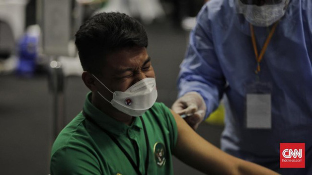 Quang Hải, Bùi Tiến Dũng được đề nghị ưu tiên sử dụng vaccine Covid-19 - Ảnh 2.