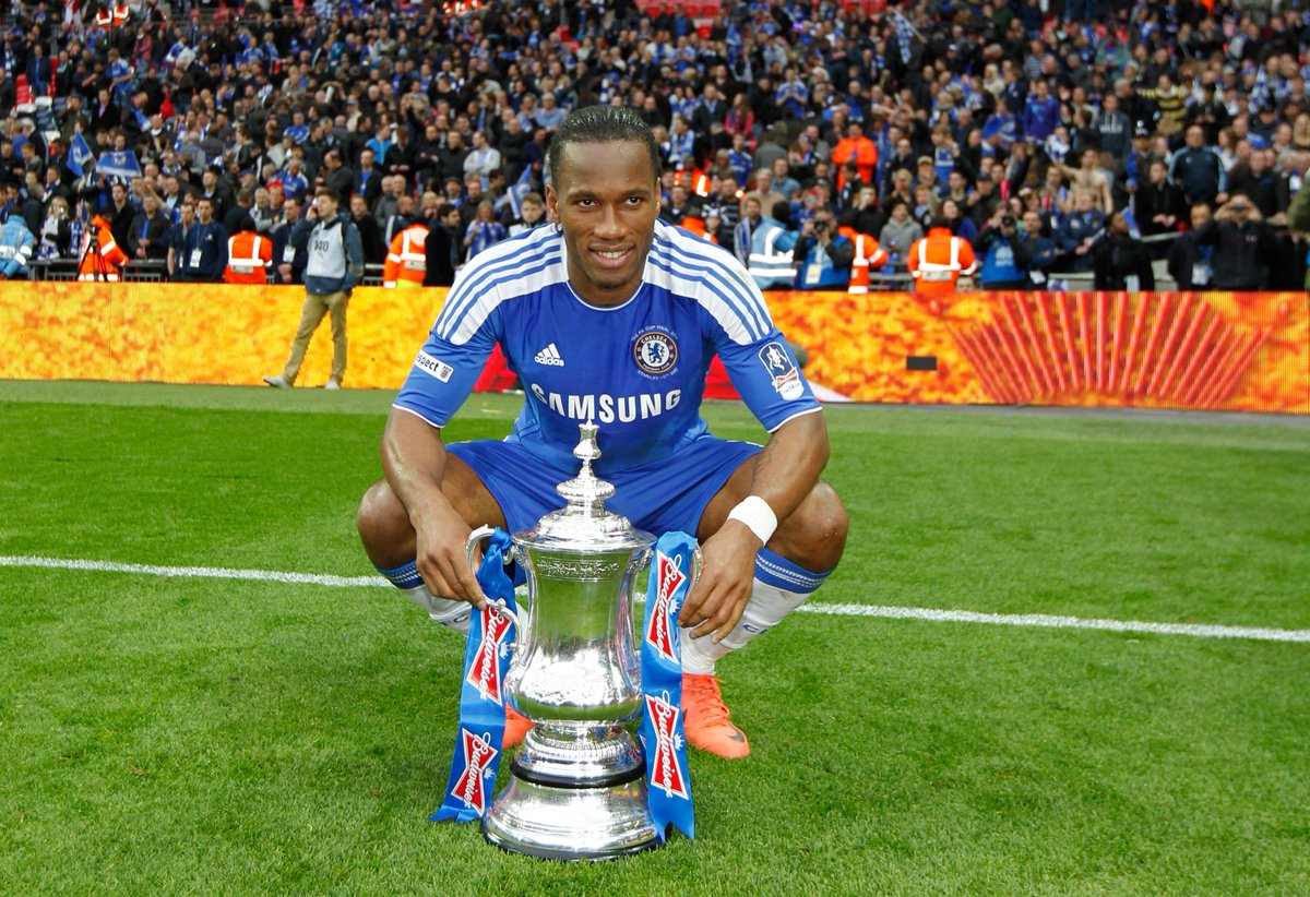 Điều gì đã giúp Didier Drogba từ "chân gỗ" đến huyền thoại Chelsea? Bí  quyết đặc biệt mà ai cũng có thể áp dụng cho sự nghiệp của mình