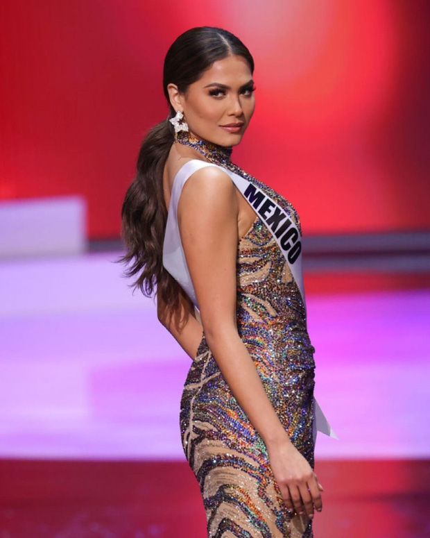 Tân Hoa hậu Miss Universe 2020: Nàng kỹ sư máy tính với nhan sắc và body nức nở, quá khứ mất tích khó hiểu bất ngờ bị đào lại - Ảnh 6.