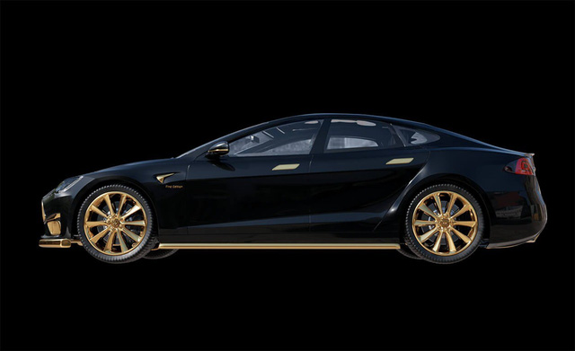 Chơi xe kiểu nhà giàu: Chi 7 tỷ mua cặp Tesla và iPhone 12 mạ vàng giới hạn 99 đôi trên toàn thế giới  - Ảnh 1.