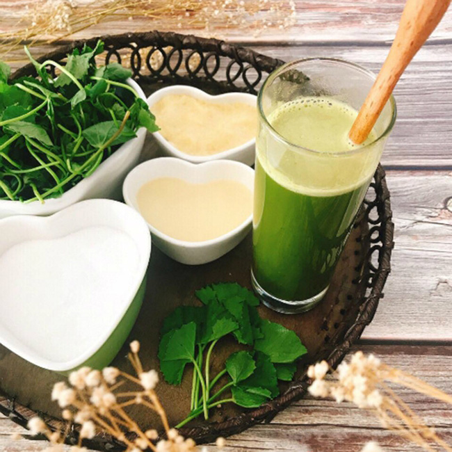 Nước rau má vừa ngon lại mát vào mùa nắng nóng nhưng đừng uống theo ...