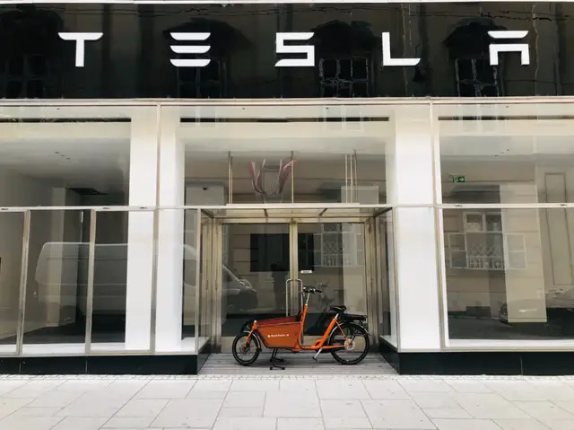 Chủ sở hữu xe điện Tesla ở Trung Quốc: Nó từng là niềm kiêu hãnh, nhưng bây giờ chỉ mang tới sự khinh thường - Ảnh 2.