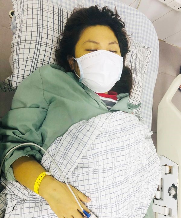 Cô gái 25 tuổi nhập viện trong tình trạng nguy kịch do lạm dụng thuốc paracetamol trong 6 ngày - Ảnh 1.