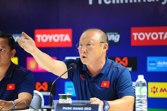 HLV Park Hang-seo sắp hết hợp đồng với ĐT Việt Nam, Ấn Độ trải thảm đỏ mời đón - Ảnh 1.