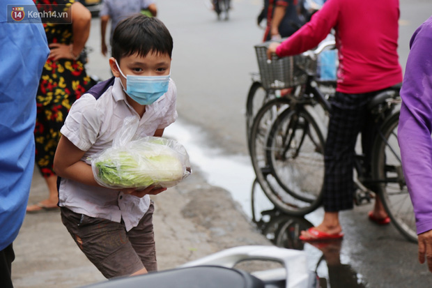 Chuyện cái tủ lạnh thấy thương bỗng xuất hiện giữa Sài Gòn: Nếu người dân có ý thức hơn thì tốt quá - Ảnh 14.